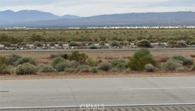 821 East Glen Road, Mojave CA: https://media.crmls.org/medias/6fdecf6f-9bf6-4eeb-b6f1-6c9f13974791.jpg