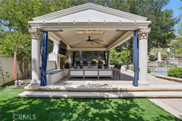 Detail Gallery Image 45 of 53 For 3805 Prado De Las Uvas, Calabasas,  CA 91302 - 5 Beds | 6/1 Baths