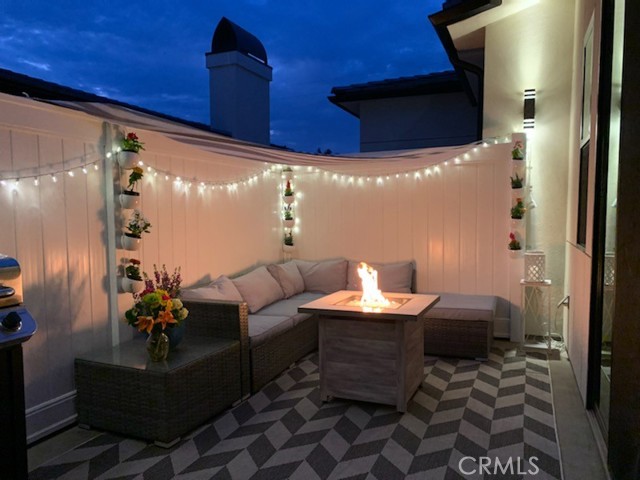 Private Zen patio to read a book or have your morning coffee.