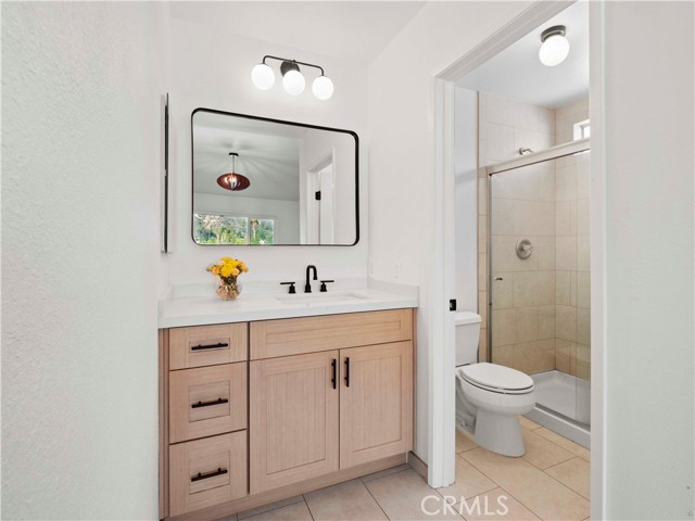 27572 Caraway Lane, Saugus CA: https://media.crmls.org/medias/6fe1c3da-9fd2-4fef-83c7-930c67c6f72a.jpg