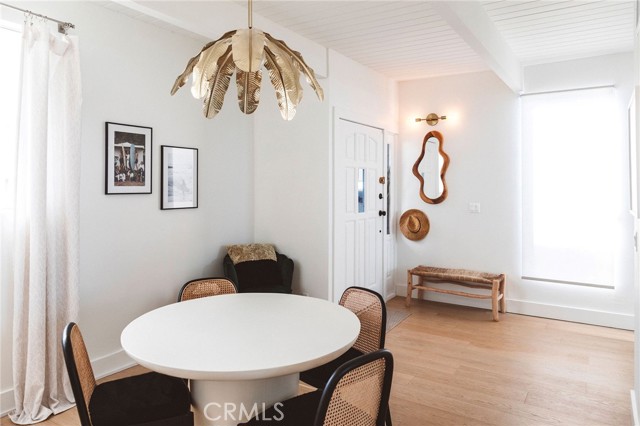 Detail Gallery Image 4 of 18 For 989 La Mirada, Laguna Beach,  CA 92651 - 3 Beds | 2 Baths