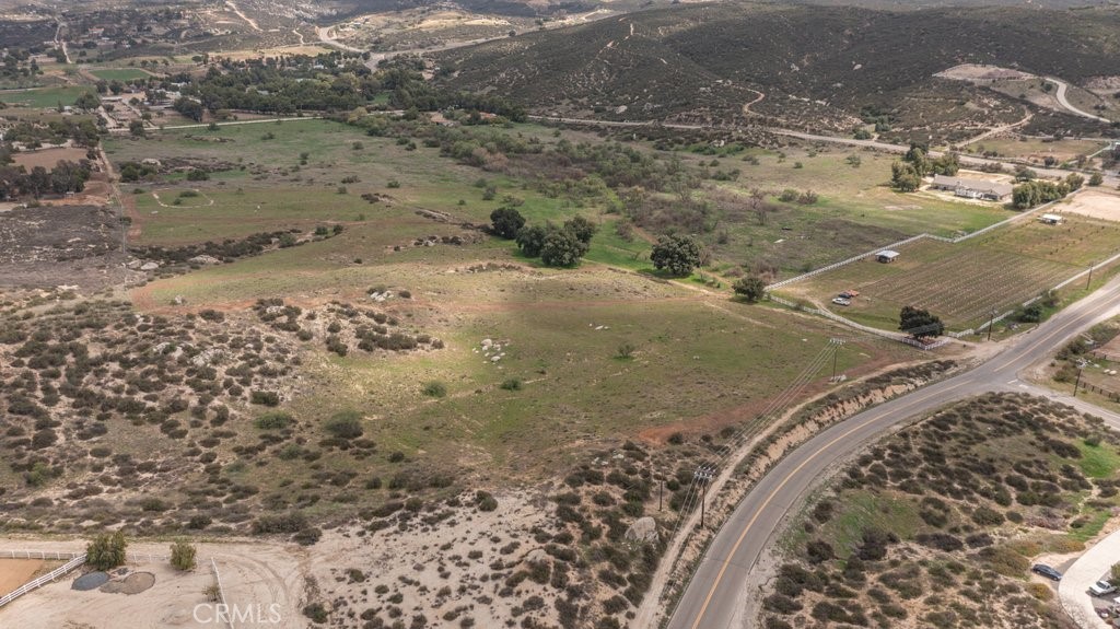 MLS #SW25085855 img 2