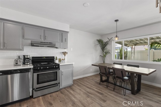 1921 Sherry Lane, Santa Ana CA: https://media.crmls.org/medias/6fe27044-754d-42ad-b27d-eaf5a5d57543.jpg