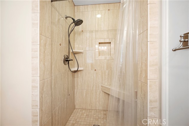 Detail Gallery Image 19 of 34 For 841 Irving, Burbank,  CA 91504 - 3 Beds | 2 Baths