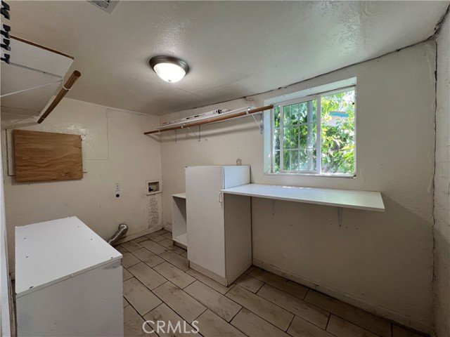 Detail Gallery Image 12 of 21 For 2520 Mckee Rd, Merced,  CA 95340 - 2 Beds | 1 Baths