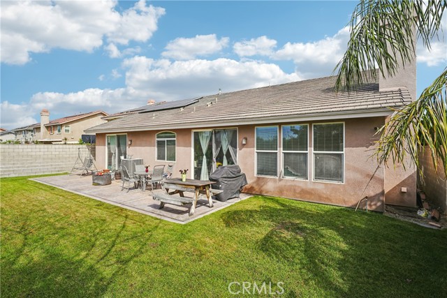 14987 Pepperdine, Fontana CA: https://media.crmls.org/medias/6fe4edd3-601f-404e-b75f-dbde93e5c4e2.jpg