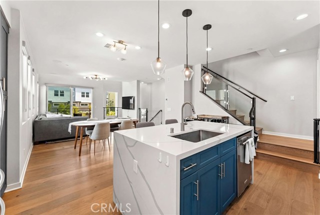 Detail Gallery Image 16 of 34 For 10423 Adamson Way, San Diego,  CA 92126 - 2 Beds | 2/1 Baths