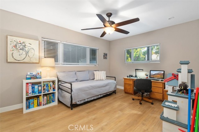 6207 Capistrano Avenue, Woodland Hills CA: https://media.crmls.org/medias/6fe50084-c42e-48a6-ad6c-919958c3fb96.jpg