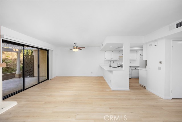 285 Calle Cuervo, San Clemente CA: https://media.crmls.org/medias/6fe55e92-5944-44ef-b506-1be1b12af940.jpg