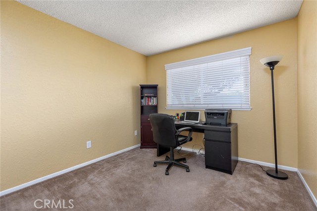 Detail Gallery Image 13 of 26 For 12075 Harclare Dr, Moreno Valley,  CA 92557 - 3 Beds | 2 Baths