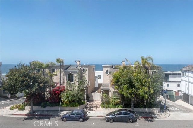 2804 Highland Avenue, Manhattan Beach, California 90266, 4 Bedrooms Bedrooms, ,3 BathroomsBathrooms,Residential,Sold,Highland,SB22116768
