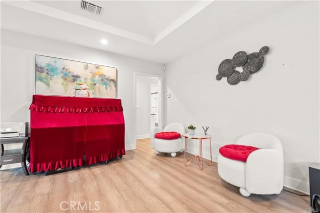 Detail Gallery Image 4 of 55 For 6770 Oak Ave, Arcadia,  CA 91007 - 5 Beds | 4 Baths