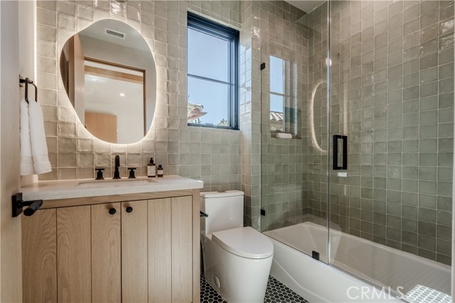 4118 North Wilkinson Avenue photo 36