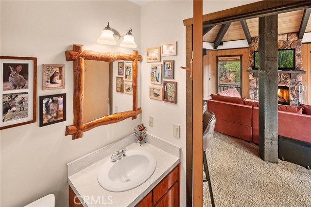 1281 Sand Canyon, Big Bear Lake CA: https://media.crmls.org/medias/6fe794b1-2603-4ae9-a4af-569f3169476e.jpg