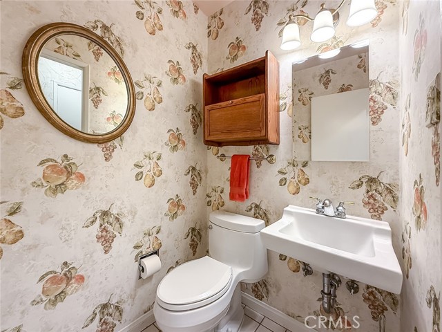 17508 Marilla Street photo 21