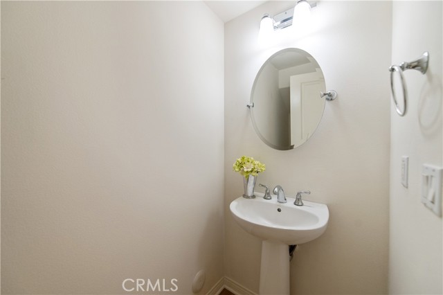 27 Maycrest, Irvine CA: https://media.crmls.org/medias/6feadad6-74f3-4332-bd2c-f043c35cb85f.jpg