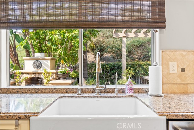 22432 Rosebriar, Mission Viejo CA: https://media.crmls.org/medias/6feb96a3-b510-48f7-861b-c37f265d649d.jpg