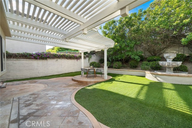 Detail Gallery Image 36 of 49 For 7095 Ashley Dr, Huntington Beach,  CA 92648 - 5 Beds | 3 Baths