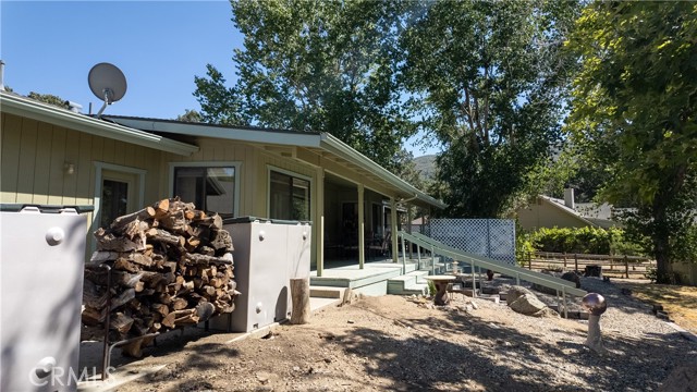 Detail Gallery Image 37 of 40 For 23061 Lakeview Dr, Tehachapi,  CA 93561 - 4 Beds | 2/1 Baths