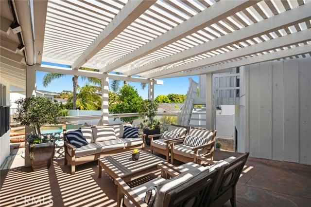 544 De Anza Drive, Corona del Mar CA: https://media.crmls.org/medias/6fed7f07-e4a9-4c59-9693-336bb17081bf.jpg