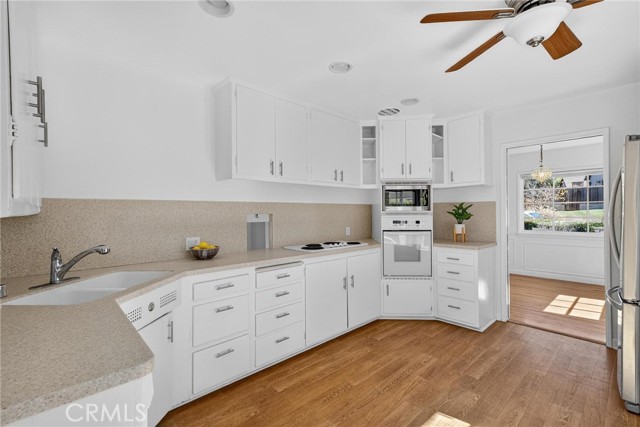 Detail Gallery Image 12 of 52 For 121 via Ardilla, Palos Verdes Estates,  CA 90274 - 3 Beds | 2 Baths