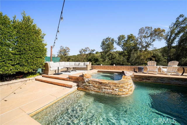 Detail Gallery Image 53 of 67 For 24224 Creekside Dr, Newhall,  CA 91321 - 5 Beds | 3 Baths