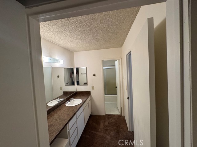 Detail Gallery Image 16 of 27 For 8535 W West Knoll #202,  West Hollywood,  CA 90069 - 2 Beds | 2 Baths