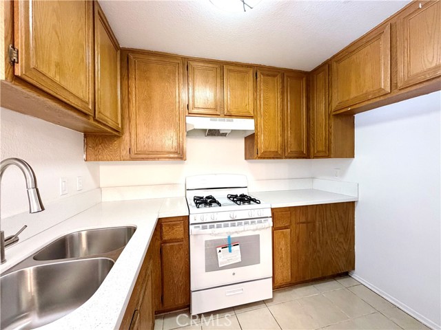 Detail Gallery Image 6 of 10 For 13512 Moorpark St #103,  Sherman Oaks,  CA 91423 - 1 Beds | 1 Baths