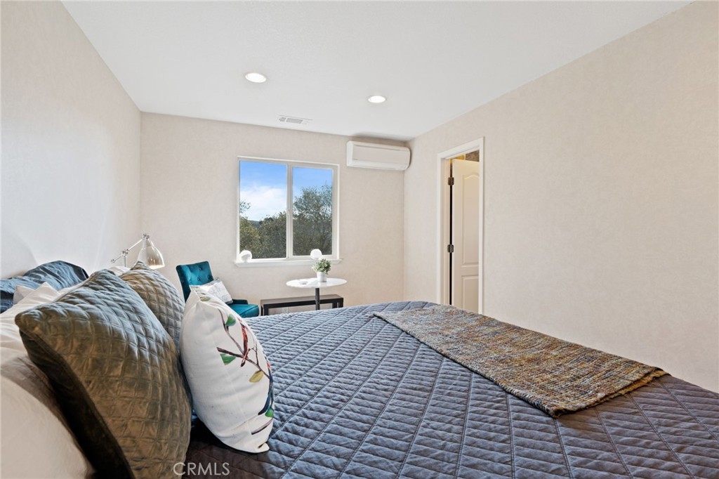 12471 Cerrito Drive