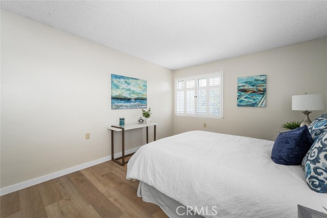 1930 St John Road, Seal Beach CA: https://media.crmls.org/medias/6ff1f61d-e7dc-48ed-939b-fc108971c728.jpg