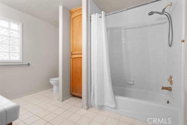 2322 Almond Springs Drive, Paso Robles CA: https://media.crmls.org/medias/6ff2cac5-4856-4921-b50d-884363542219.jpg