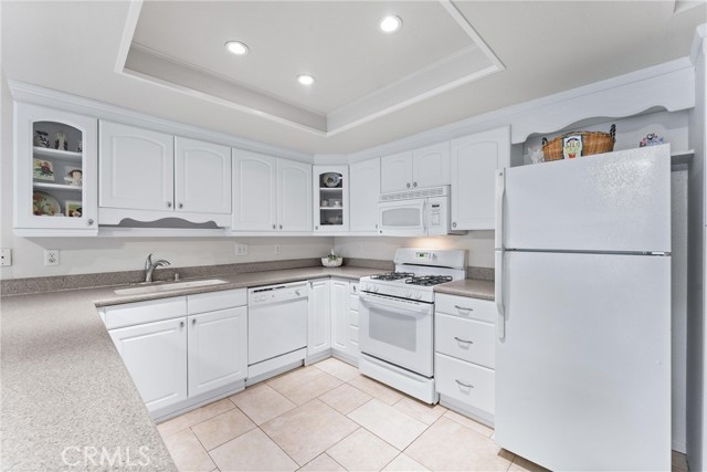 Detail Gallery Image 10 of 28 For 2606 N Tustin Ave, Santa Ana,  CA 92705 - 2 Beds | 2 Baths