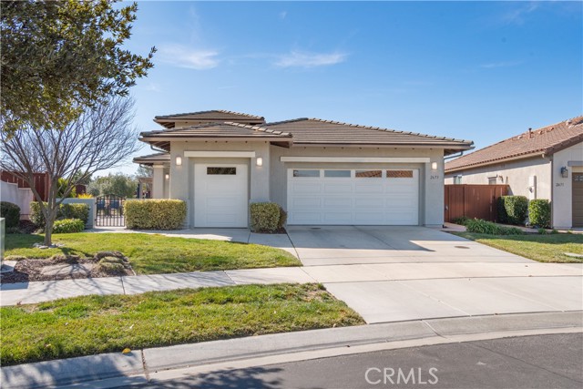 Detail Gallery Image 1 of 36 For 2673 Traditions Loop, Paso Robles,  CA 93446 - 2 Beds | 2 Baths