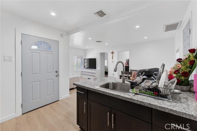 Detail Gallery Image 12 of 47 For 3724 Folsom St, City Terrace,  CA 90063 - 3 Beds | 2 Baths