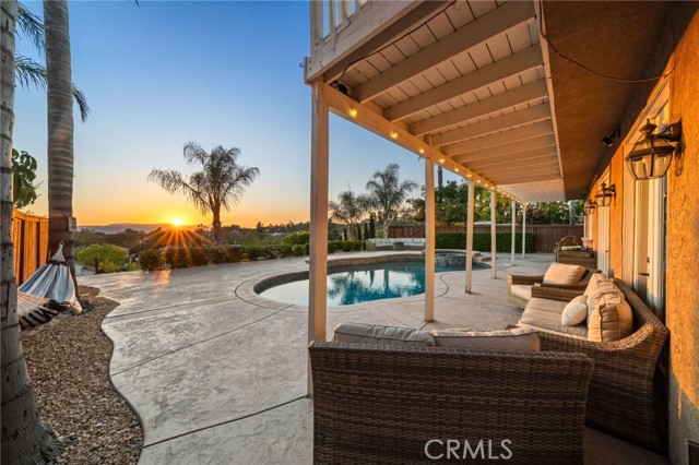 40493 Calle Katerine, Temecula CA: https://media.crmls.org/medias/6ff6a14a-13f9-4a4b-859b-f56049c97410.jpg