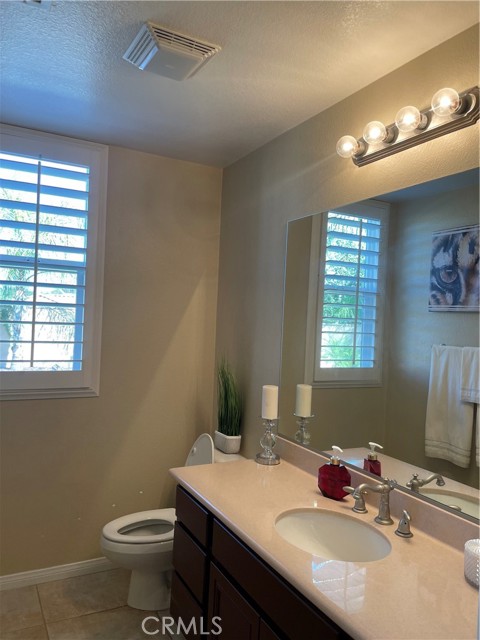 Detail Gallery Image 31 of 34 For 8017 Armagosa Dr, Riverside,  CA 92508 - 4 Beds | 3/1 Baths