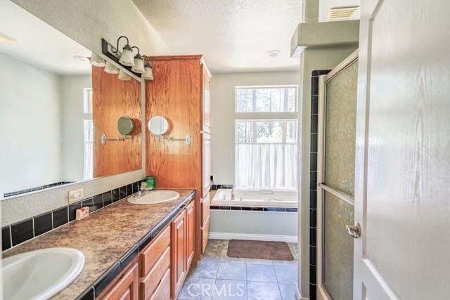 Detail Gallery Image 12 of 34 For 6390 Steiffer Rd, Magalia,  CA 95954 - 3 Beds | 2/1 Baths