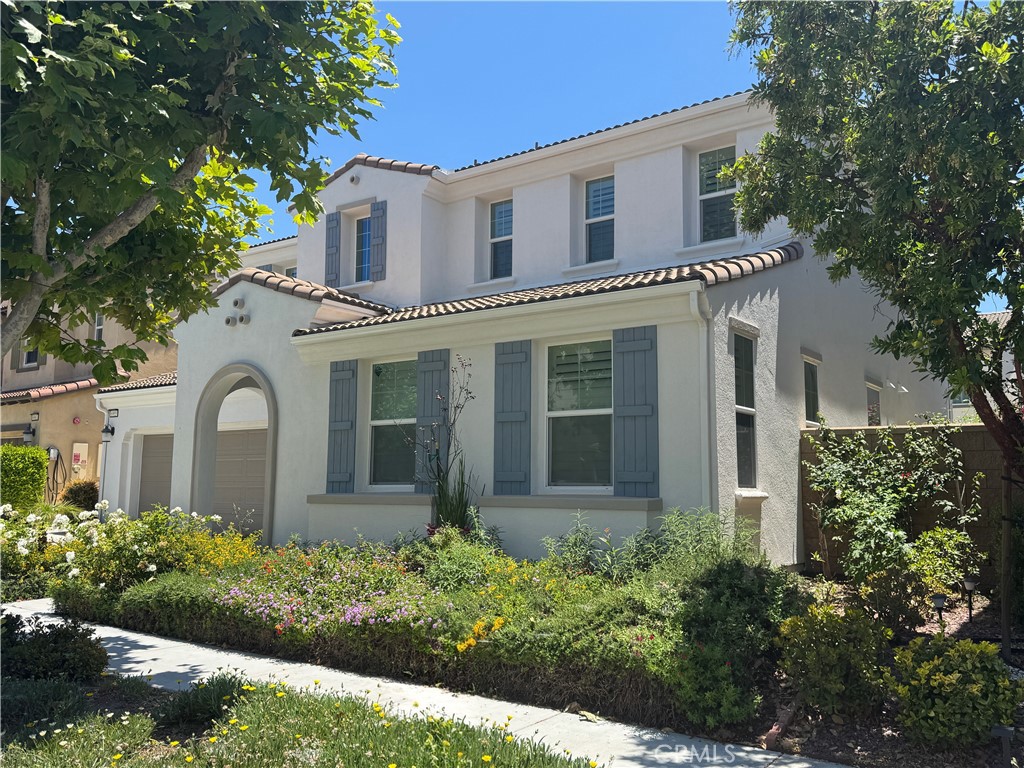 6955 LaRochelle
