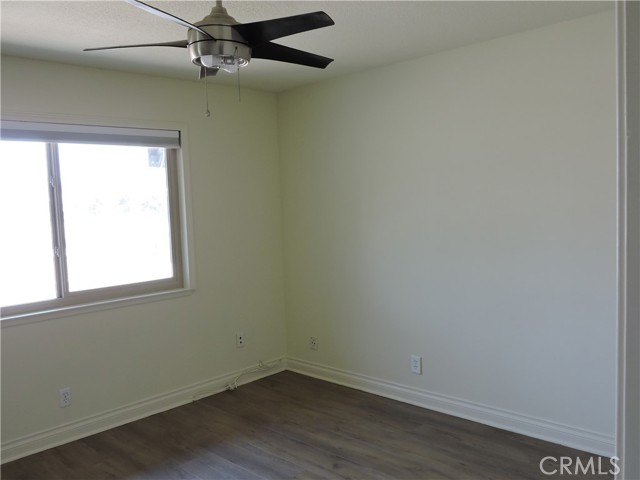 1295 N Kraemer Boulevard, Placentia CA: https://media.crmls.org/medias/6ff90c06-c28d-4c06-996a-419917e44d27.jpg