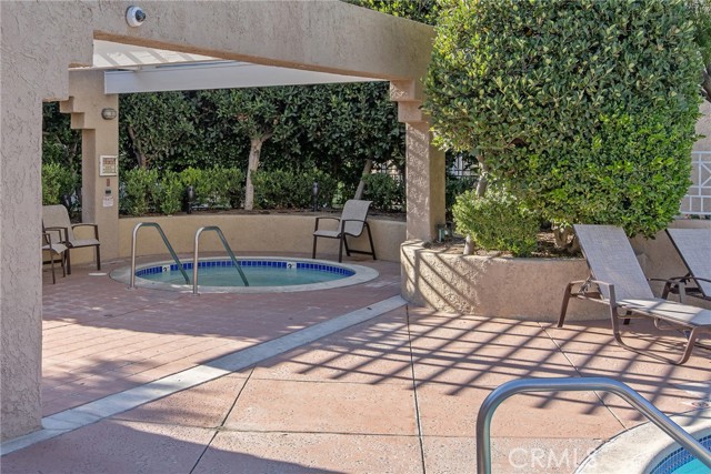 Detail Gallery Image 32 of 35 For 23933 Del Monte Dr #19,  Valencia,  CA 91355 - 2 Beds | 2 Baths