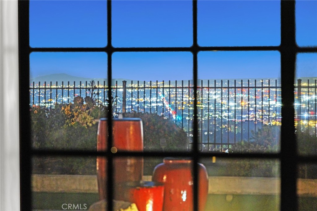 MLS #WS25257279 image #18