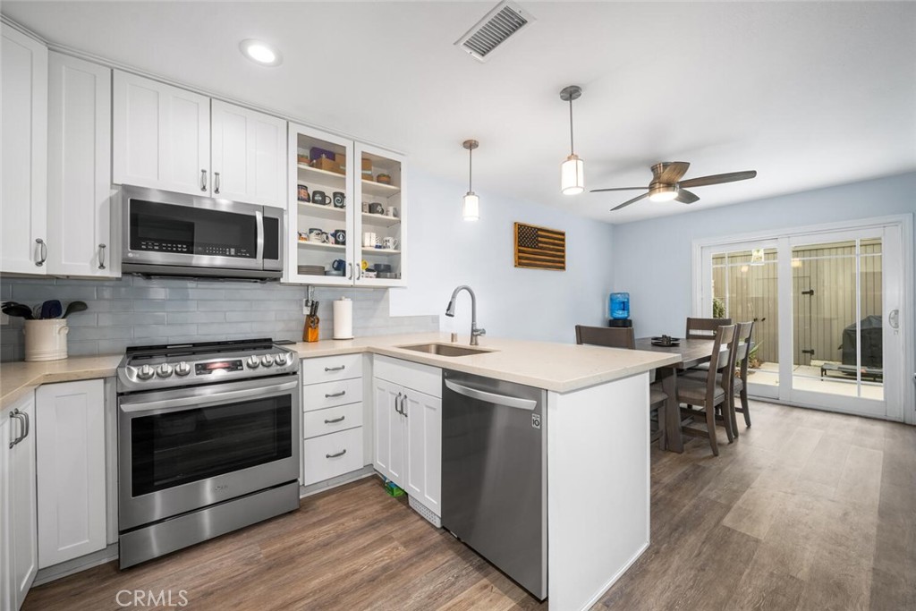 4112 Avenida Sevilla