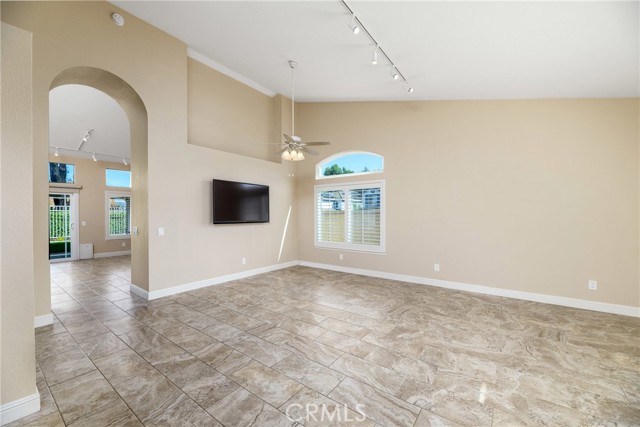 Detail Gallery Image 12 of 32 For 43240 Corte Almonte, Temecula,  CA 92592 - 3 Beds | 2 Baths