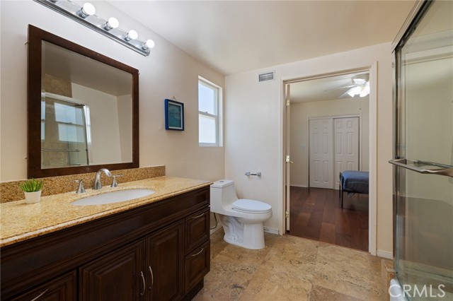 8419 Yolanda Avenue, Northridge CA: https://media.crmls.org/medias/6ffd5735-161c-4c74-9aea-3ea76a5b6c9f.jpg