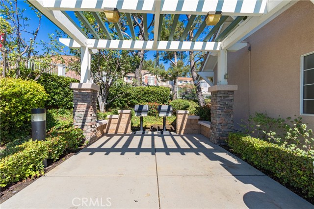 5904 E Bottlebrush Drive, Orange CA: https://media.crmls.org/medias/6ffdbcb8-60ab-4ca9-8841-0ffa5c9f4fbb.jpg