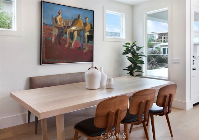 Detail Gallery Image 11 of 35 For 411 39th St, Newport Beach,  CA 92663 - 3 Beds | 3 Baths