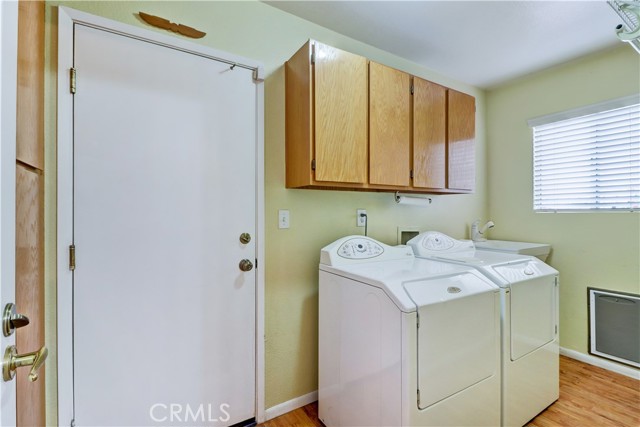 1946 Tamarack Lane, Hemet CA: https://media.crmls.org/medias/6ffde0b4-cf82-4310-99e9-68a94f45fb22.jpg