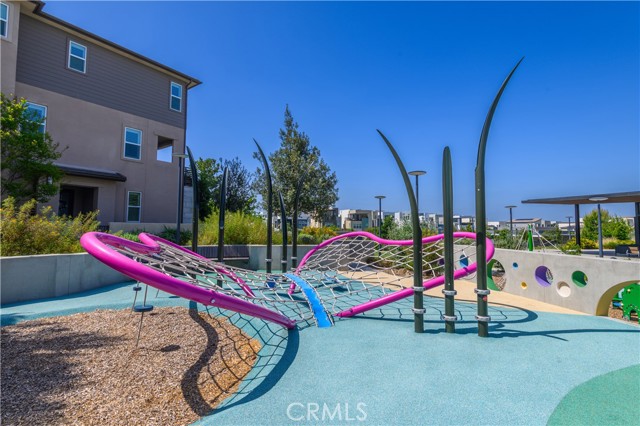 Detail Gallery Image 38 of 43 For 107 Zawn, Irvine,  CA 92618 - 3 Beds | 2/2 Baths