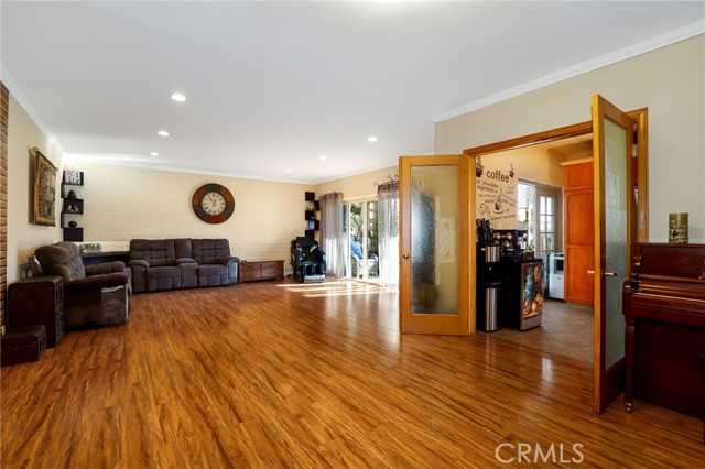 Detail Gallery Image 9 of 30 For 531 N Rossmore Ave #202,  Los Angeles,  CA 90004 - 2 Beds | 2 Baths