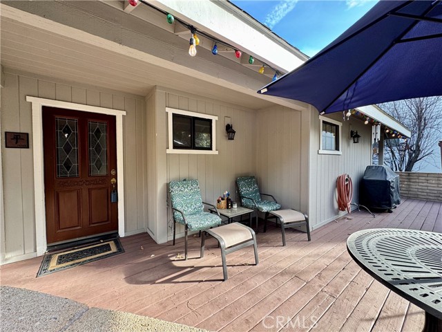 Detail Gallery Image 1 of 42 For 905 Madera Ln, Lake Arrowhead,  CA 92352 - 3 Beds | 2/1 Baths